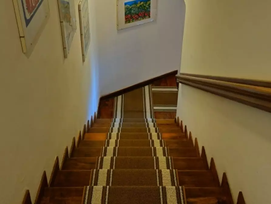 Immagine 30 di Villa in vendita  in Via Garibaldi a Cetona