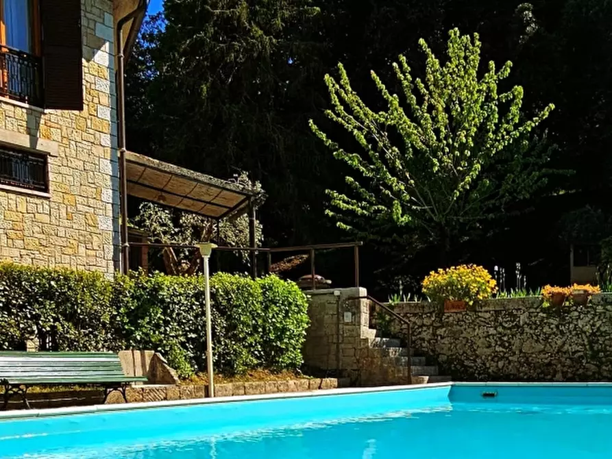 Immagine 32 di Villa in vendita  in Via Garibaldi a Cetona