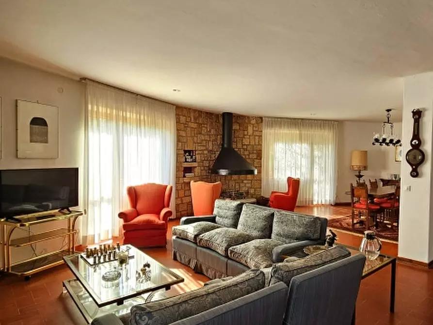 Immagine 7 di Villa in vendita  in Via Garibaldi a Cetona