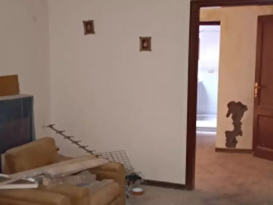 Immagine 14 di Appartamento in vendita  in Piazza S. Agostino a Passignano Sul Trasimeno