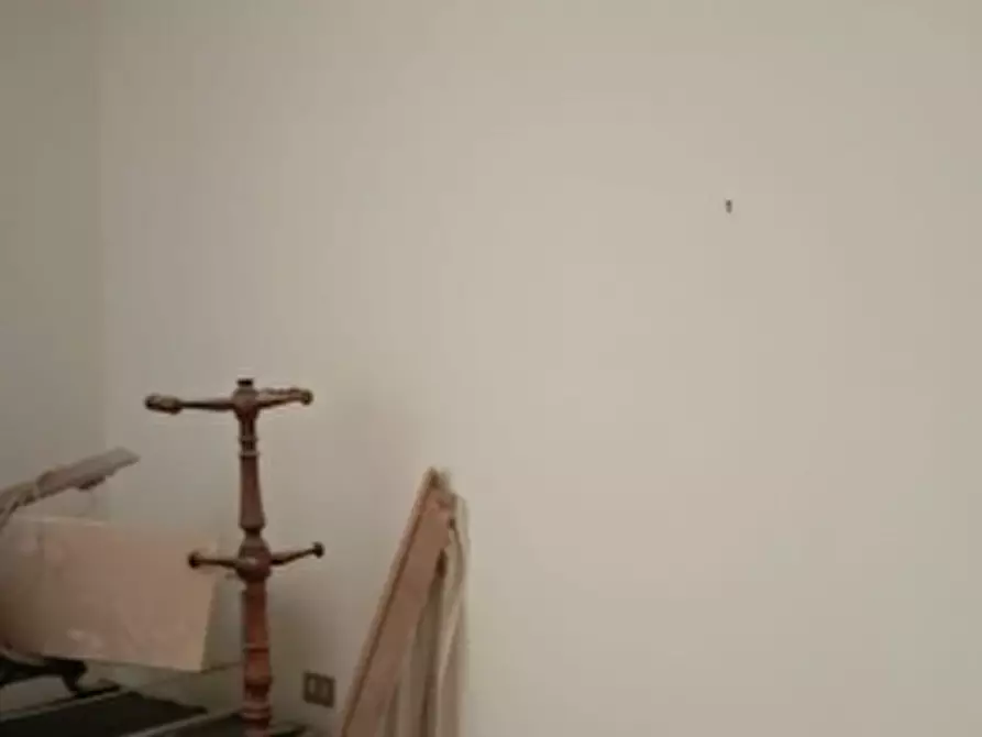 Immagine 4 di Appartamento in vendita  in Piazza S. Agostino a Passignano Sul Trasimeno