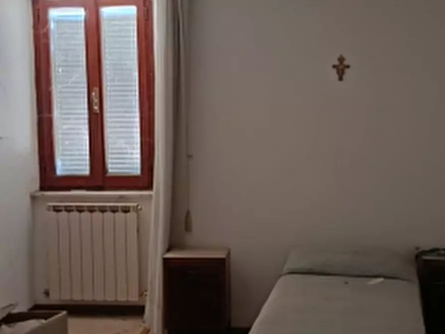Immagine 5 di Appartamento in vendita  in Piazza S. Agostino a Passignano Sul Trasimeno