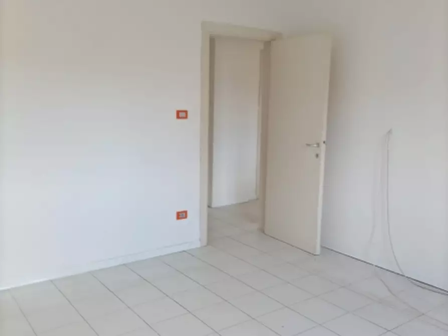 Immagine 18 di Appartamento in vendita  in Piazza Buattini 15 a Passignano Sul Trasimeno