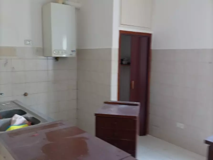 Immagine 22 di Appartamento in vendita  in Piazza Buattini 15 a Passignano Sul Trasimeno