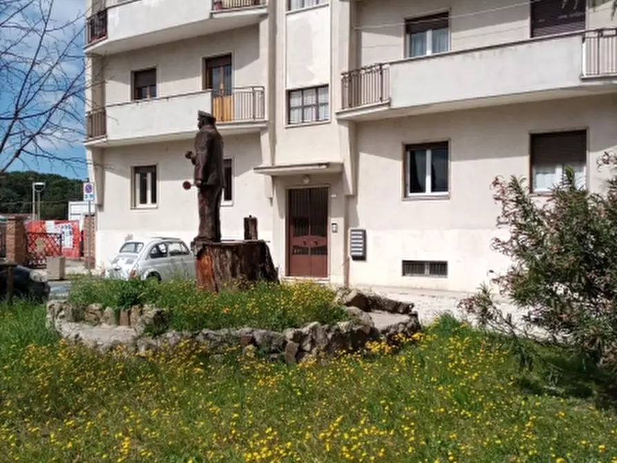 Immagine 1 di Appartamento in vendita  in Piazza Buattini 15 a Passignano Sul Trasimeno