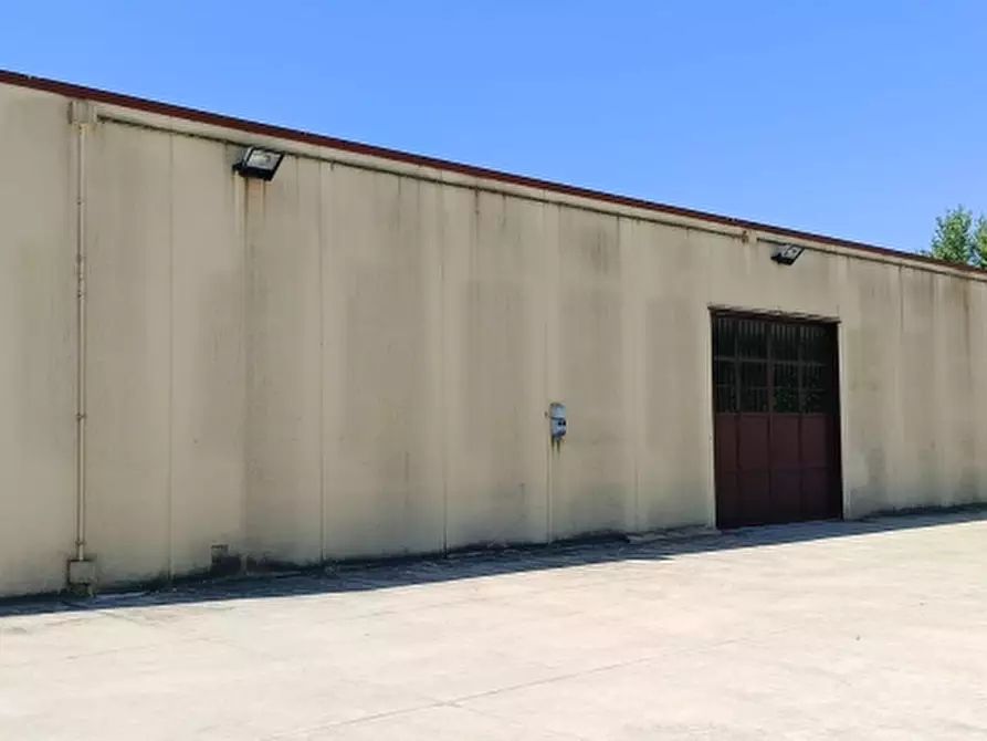 Immagine 21 di Capannone industriale in affitto  in Via Ludovico Ariosto a Magione