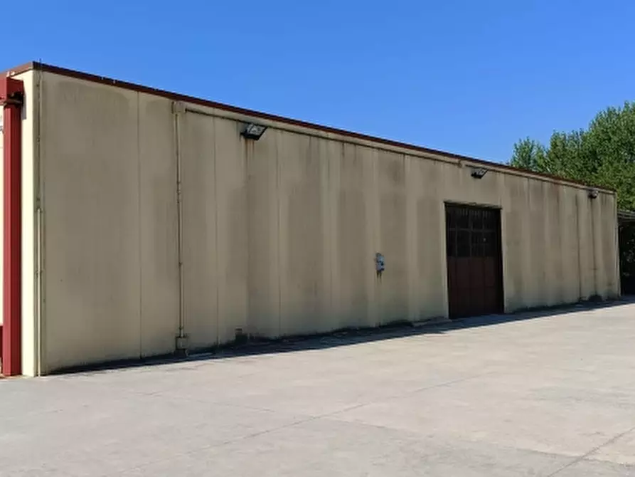 Immagine 1 di Capannone industriale in affitto  in Via Ludovico Ariosto a Magione