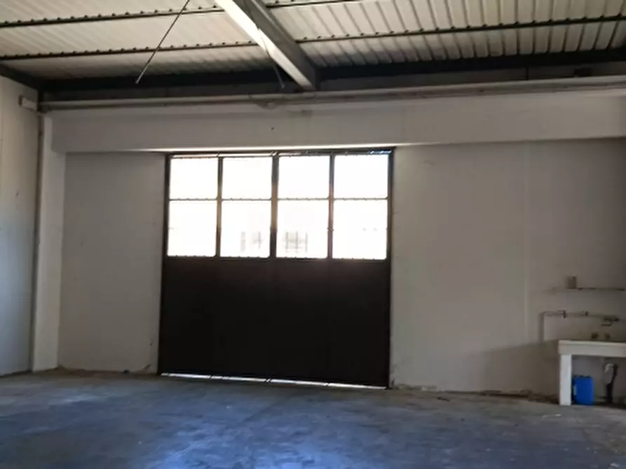 Immagine 13 di Capannone industriale in affitto  in Via Ludovico Ariosto a Magione