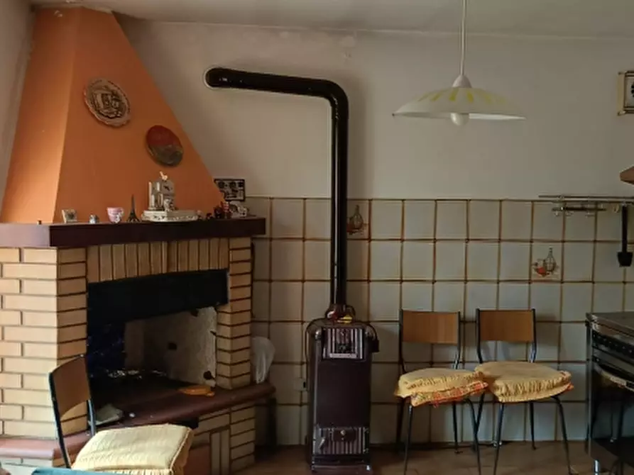 Immagine 1 di Casa bifamiliare in vendita  in Via Casenuove a Magione