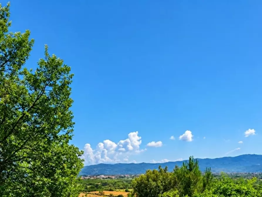 Immagine 6 di Villa in vendita  in Il Poggiolo 6 a Arezzo
