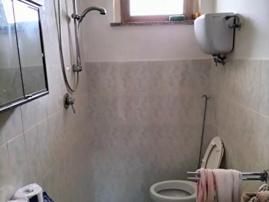 Immagine 2 di Casa semindipendente in vendita  in Via Mazzini a Castiglione Del Lago