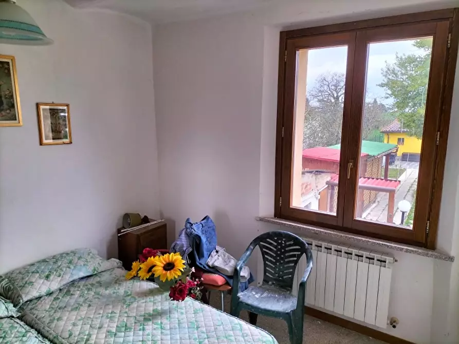 Immagine 11 di Casa semindipendente in vendita  in Via Mazzini a Castiglione Del Lago