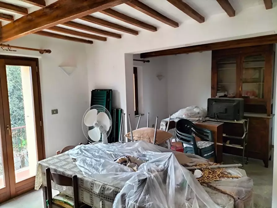 Immagine 15 di Casa semindipendente in vendita  in Via Mazzini a Castiglione Del Lago