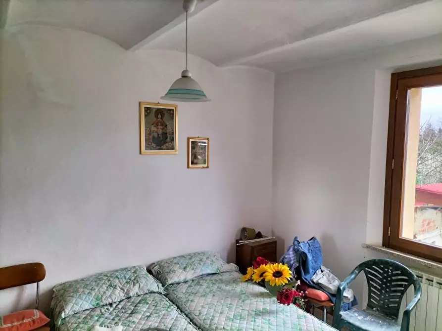 Immagine 8 di Casa semindipendente in vendita  in Via Mazzini a Castiglione Del Lago