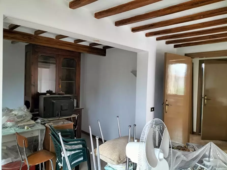 Immagine 10 di Casa semindipendente in vendita  in Via Mazzini a Castiglione Del Lago