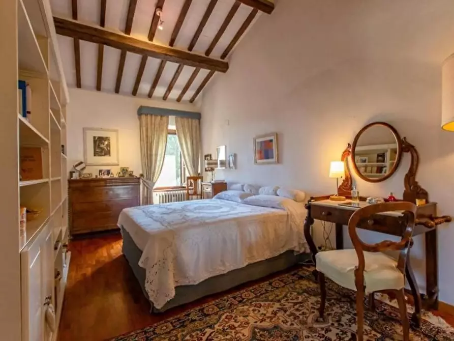 Immagine 21 di Casa colonica in vendita  in Strada del Pollaio a Cetona