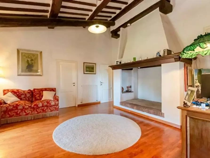 Immagine 10 di Casa colonica in vendita  in Strada del Pollaio a Cetona