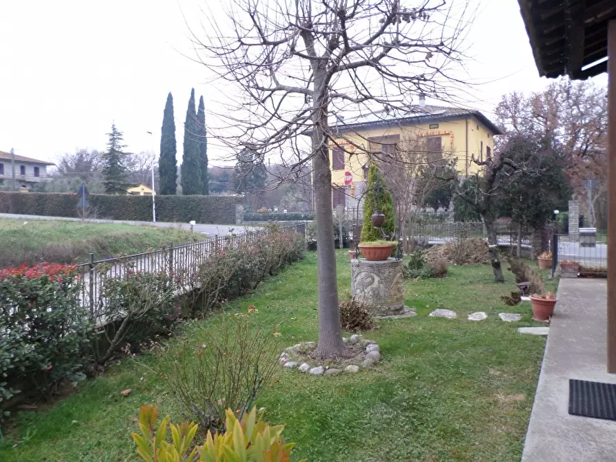 Immagine 31 di Casa bifamiliare in vendita  in Case lunghe a Città Della Pieve