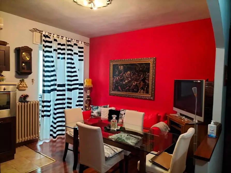 Immagine 1 di Appartamento in vendita  in Piazza Giacomo Matteotti a Magione