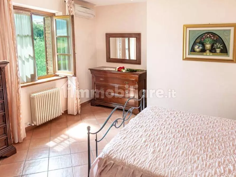 Immagine 12 di Villa in vendita  in Strada Vicinale Corleone 42 a Città Della Pieve