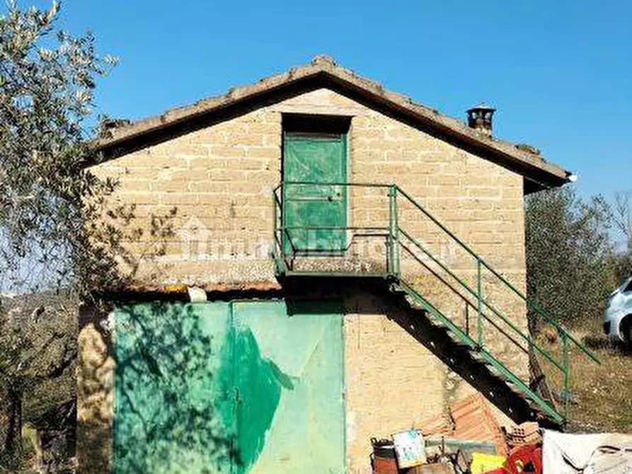Immagine 1 di Terreno industriale in vendita  in Via della Cava a Magione