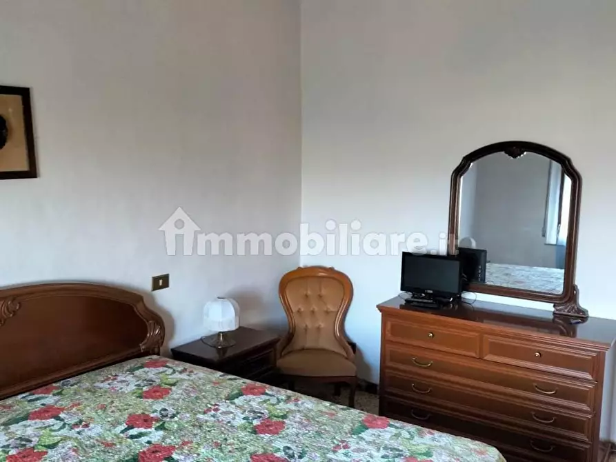 Immagine 17 di Casa semindipendente in vendita  in Via Ripida a Castiglione Del Lago