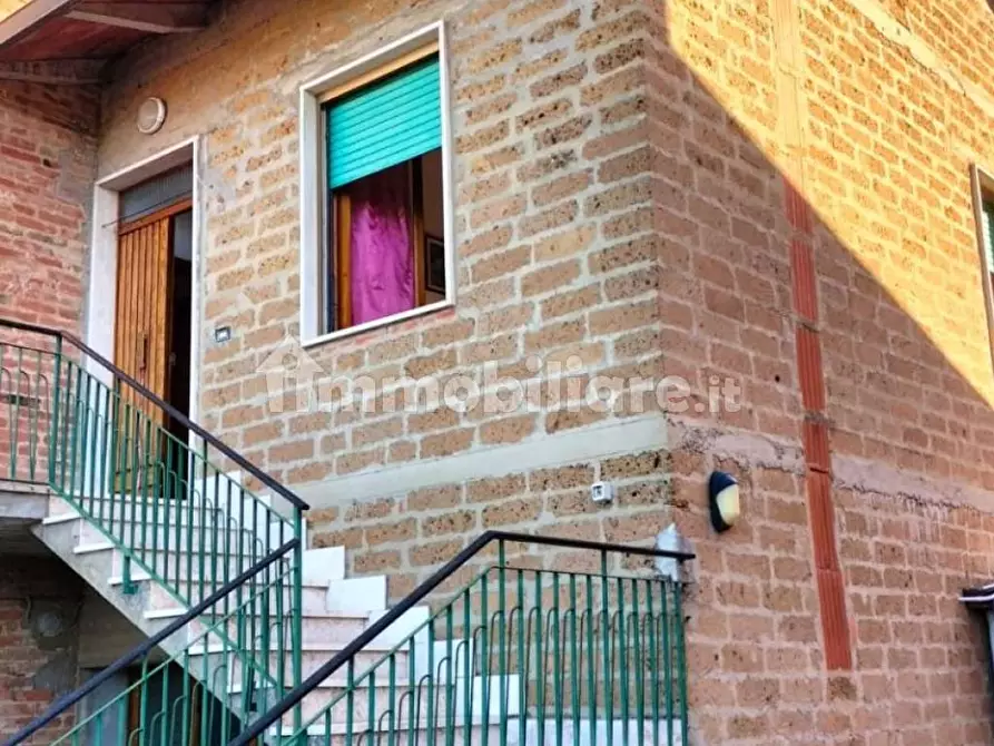 Immagine 18 di Casa semindipendente in vendita  in Via Ripida a Castiglione Del Lago