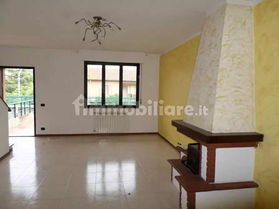 Immagine 3 di Appartamento in vendita  in Via Lazio a Città Della Pieve