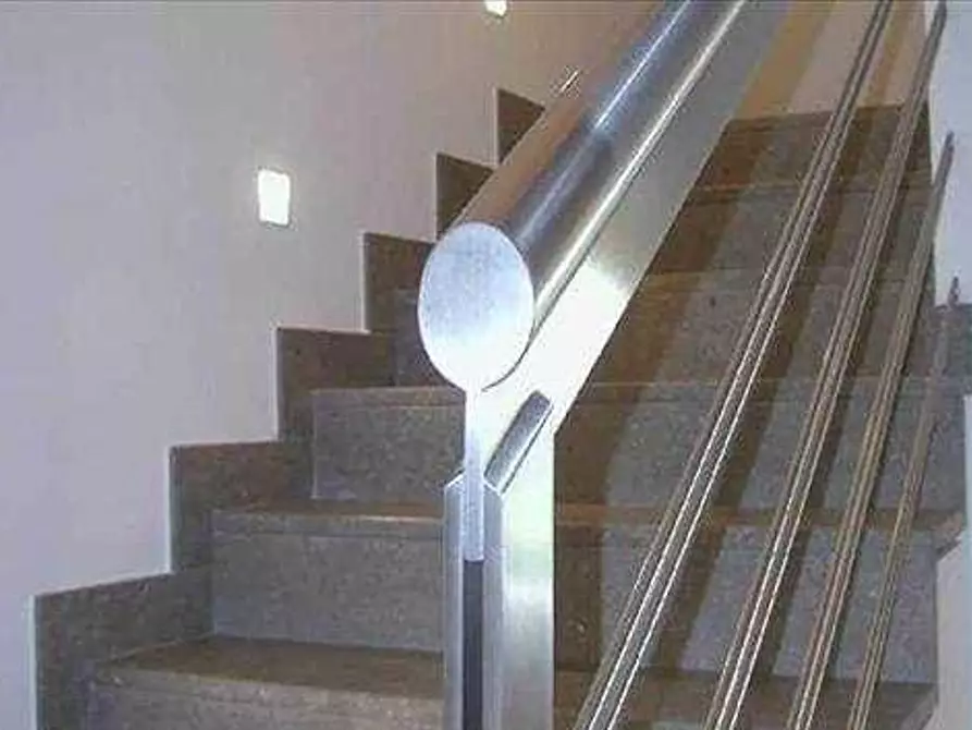 Immagine 3 di Appartamento in vendita  in via prolungo a Albenga