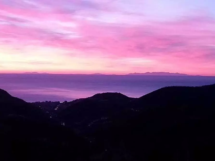 Immagine 3 di Casa indipendente in vendita  in via melogno a Magliolo