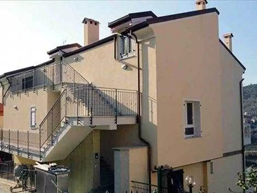 Immagine 1 di Appartamento in vendita  in via tovo a Tovo San Giacomo