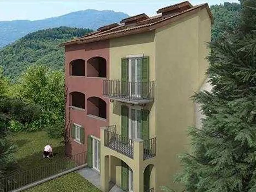 Immagine 4 di Appartamento in vendita  in via paganini a Magliolo