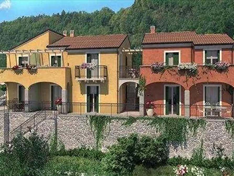 Immagine 3 di Appartamento in vendita  in via paganini a Tovo San Giacomo