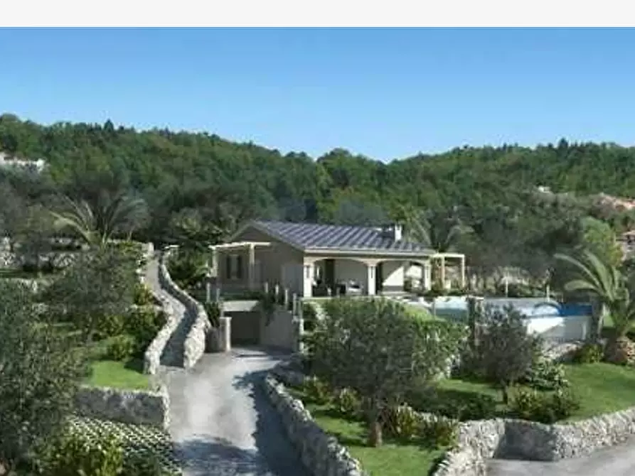 Immagine 2 di Villa in vendita  in VIA CRISPI a Pietra Ligure