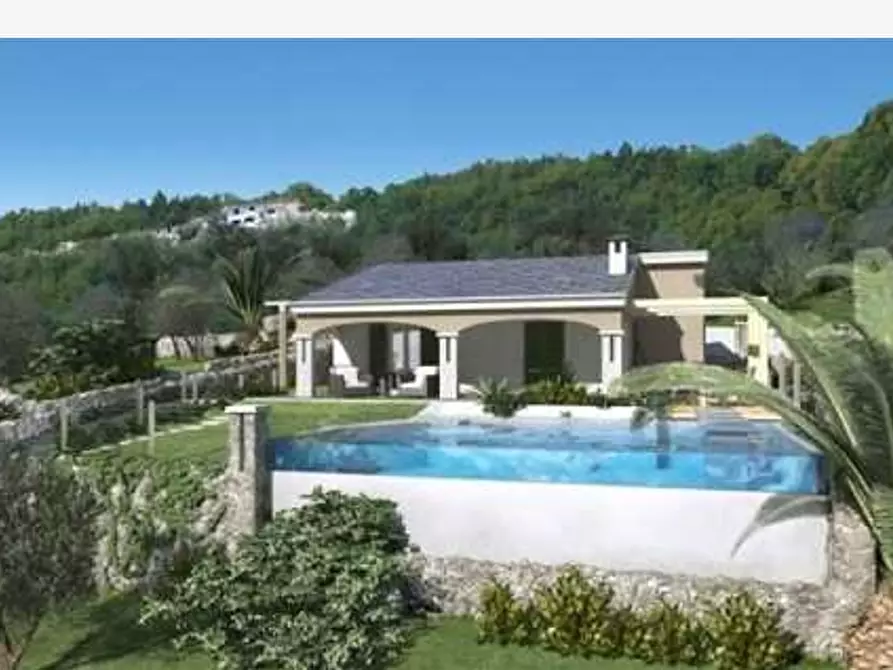Immagine 1 di Villa in vendita  in VIA CRISPI a Pietra Ligure
