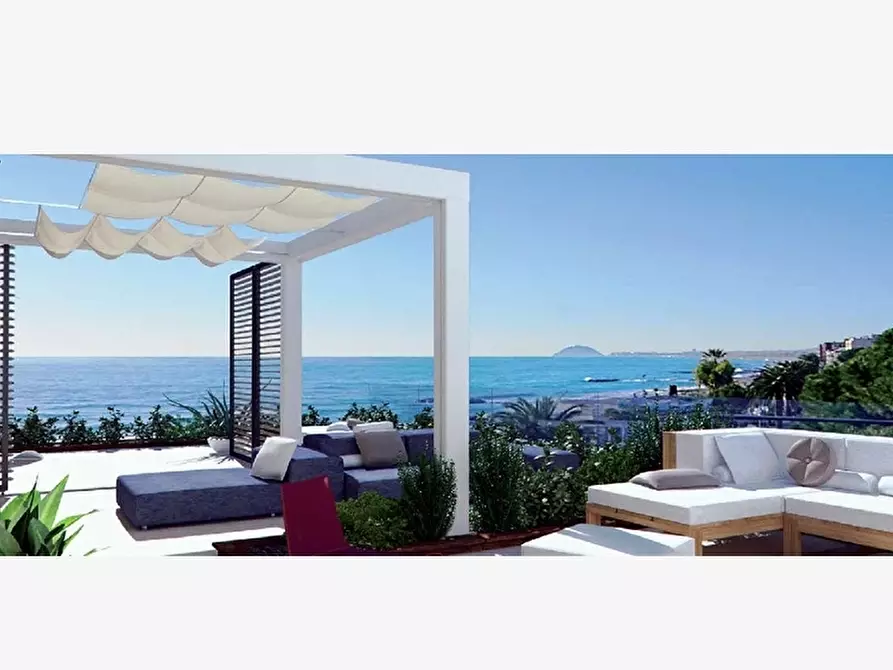 Immagine 3 di Appartamento in vendita  in via ceriale a Ceriale