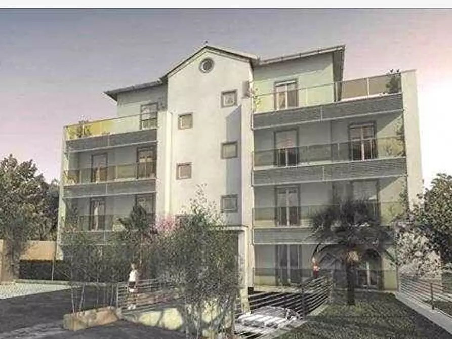 Immagine 2 di Appartamento in vendita  in v,albenga a Ceriale