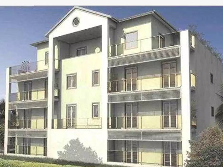 Immagine 3 di Appartamento in vendita  in v,albenga a Ceriale