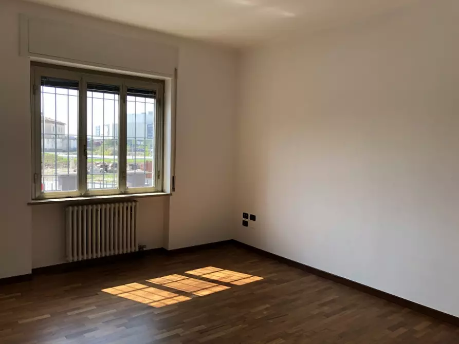 Immagine 16 di Ufficio in affitto  in Via Ciro Ferrari a Verona