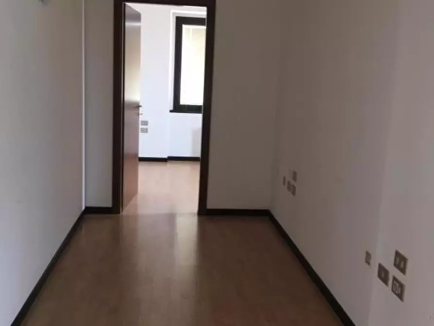 Immagine 6 di Ufficio in affitto  in Via Messedaglia a Verona