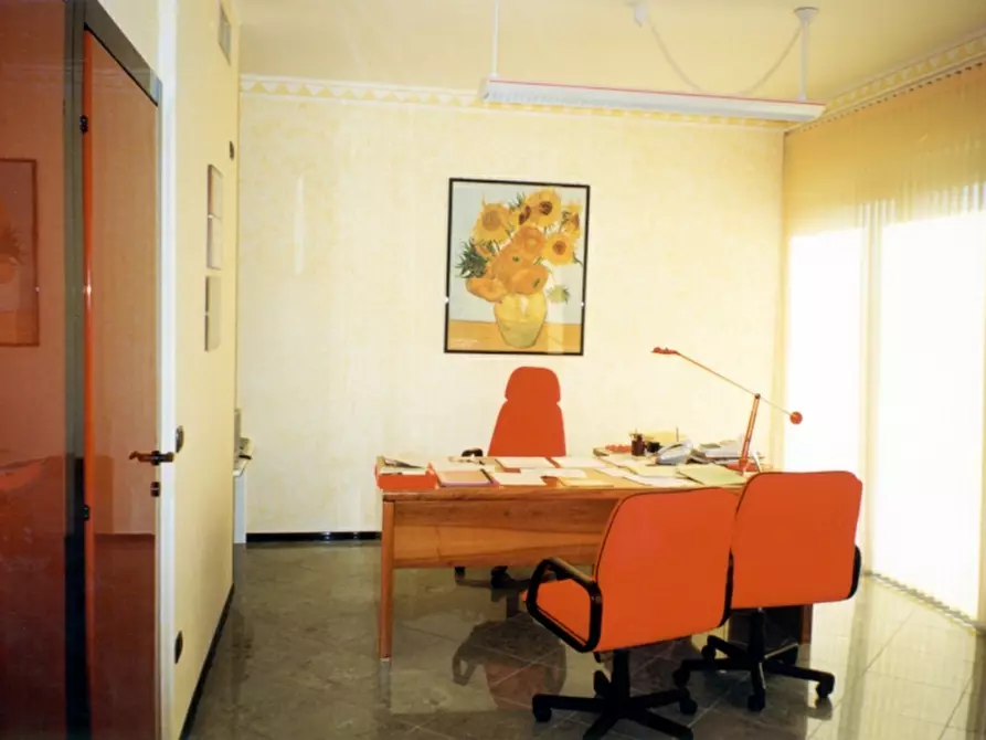 Immagine 3 di Ufficio in vendita  in Viale del Lavoro 43 a Verona