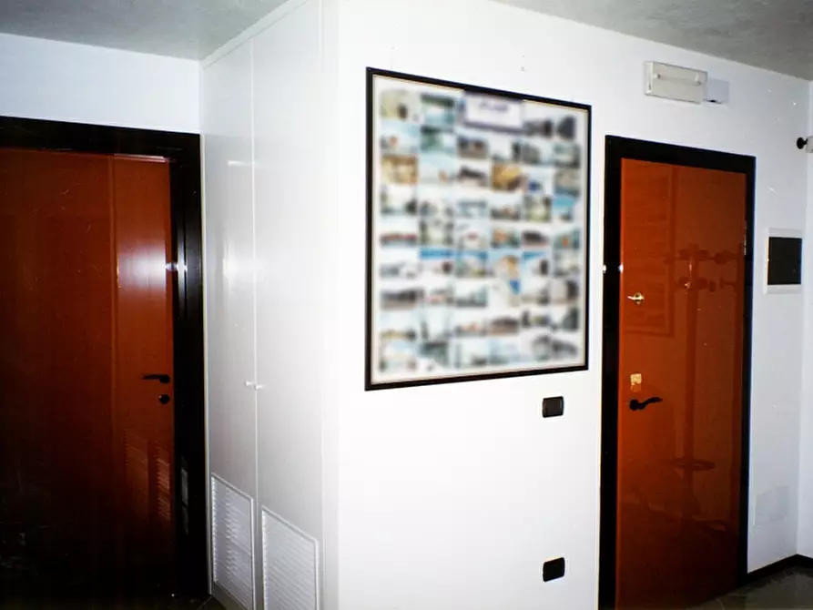 Immagine 5 di Ufficio in vendita  in Viale del Lavoro 43 a Verona