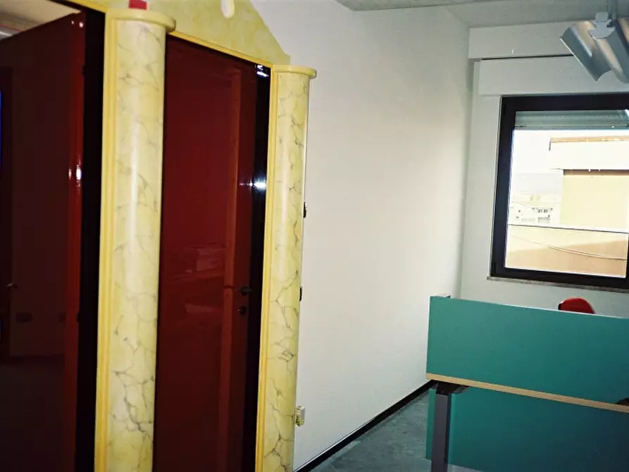 Immagine 15 di Ufficio in vendita  in Viale del Lavoro 43 a Verona