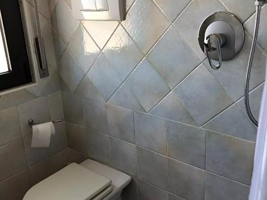 Immagine 26 di Ufficio in vendita  in Viale del Lavoro 43 a Verona