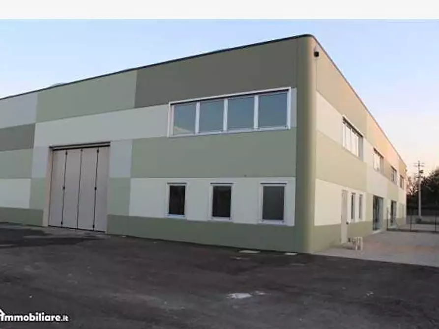 Immagine 8 di Capannone industriale in vendita  in Via Bovolino a Buttapietra