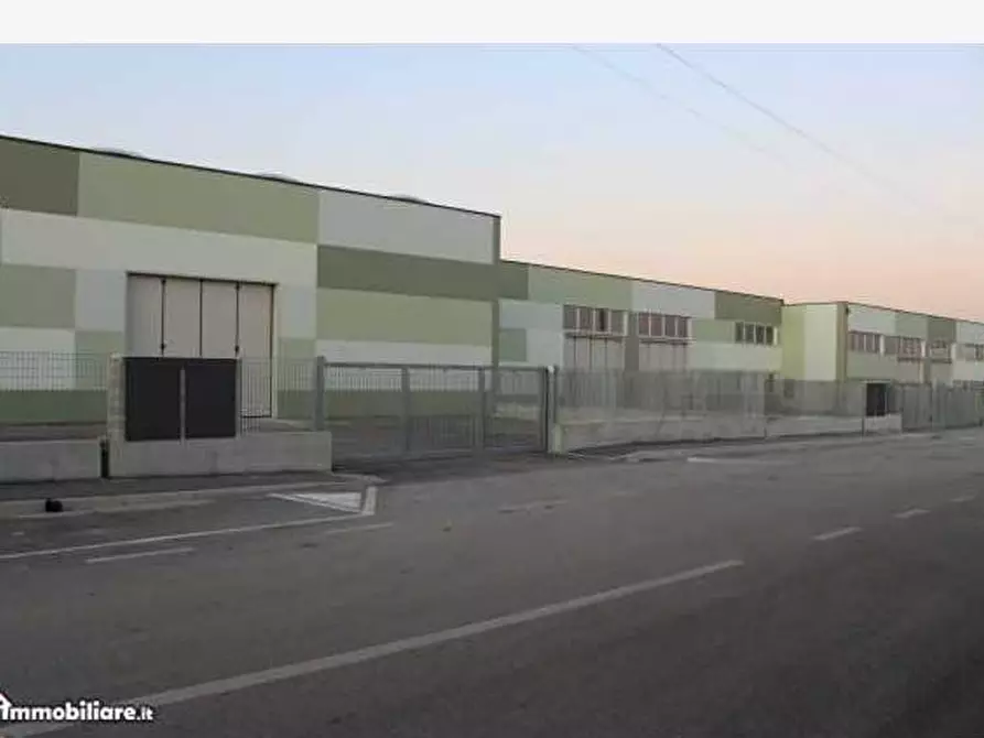 Immagine 9 di Capannone industriale in vendita  in Via Bovolino a Buttapietra