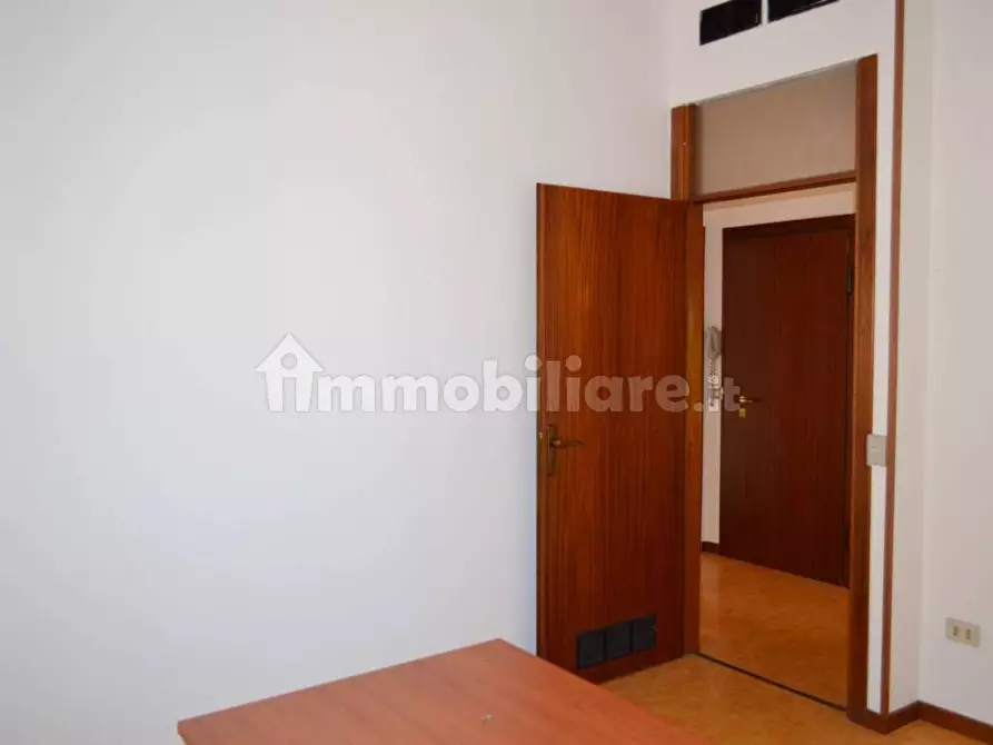 Immagine 9 di Ufficio in vendita  in Viale del Lavoro 41 a Verona