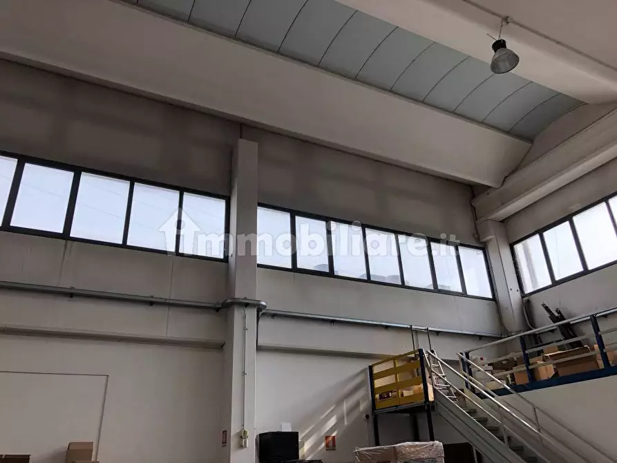 Immagine 5 di Laboratorio in vendita  in Via Evangelista Torricelli a Verona