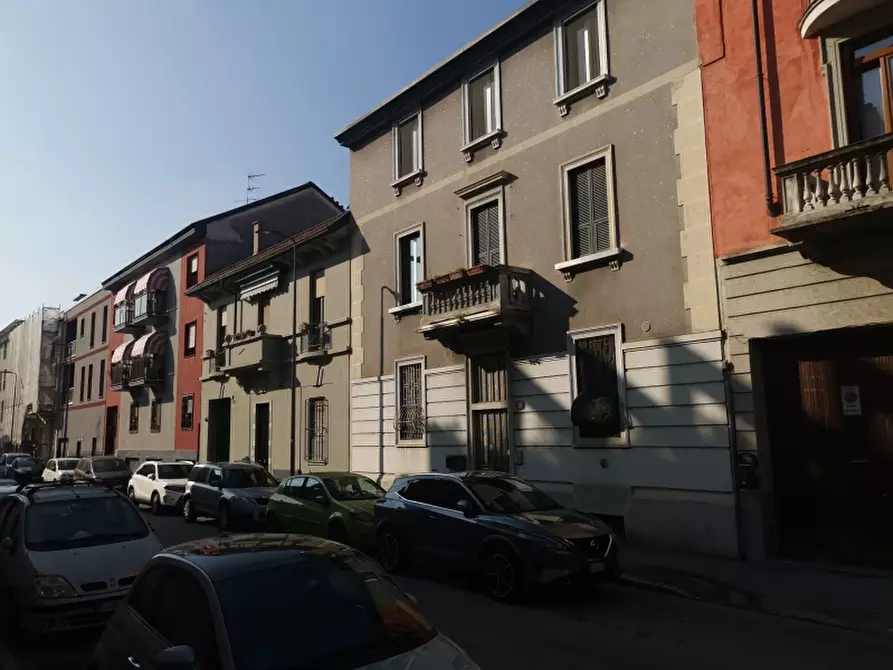Immagine 2 di Appartamento in vendita  a Milano