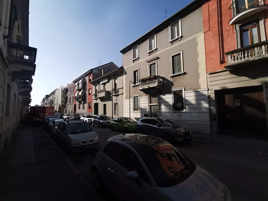 Immagine 3 di Appartamento in vendita  a Milano